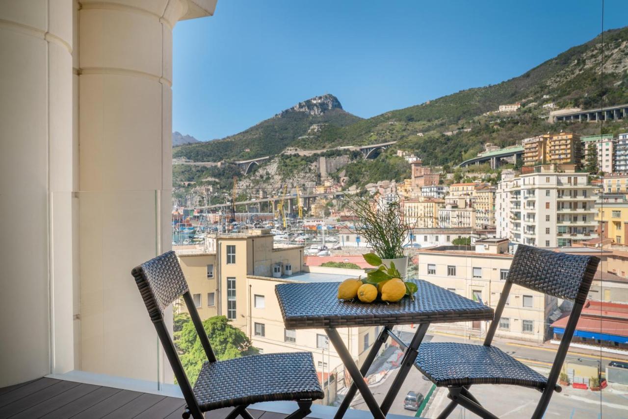Crescent Moon Bed & Breakfast Salerno Exterior photo